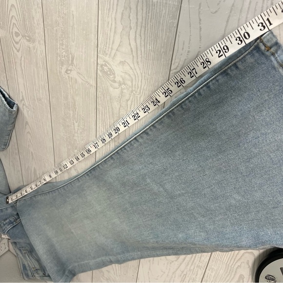 LOFT High Rise Curvy Slim Flare Jeans - Picture 5 of 9